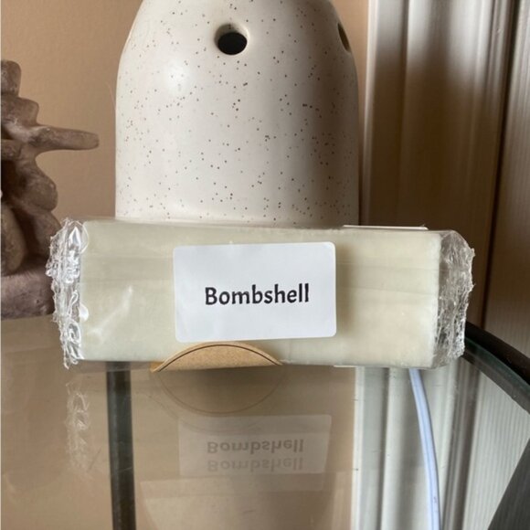 Homemade “Bombshell” Wax Melts Soy - Picture 1 of 5